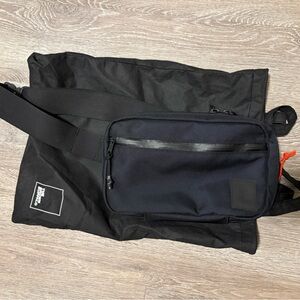 The Brown Buffalo Concealsling